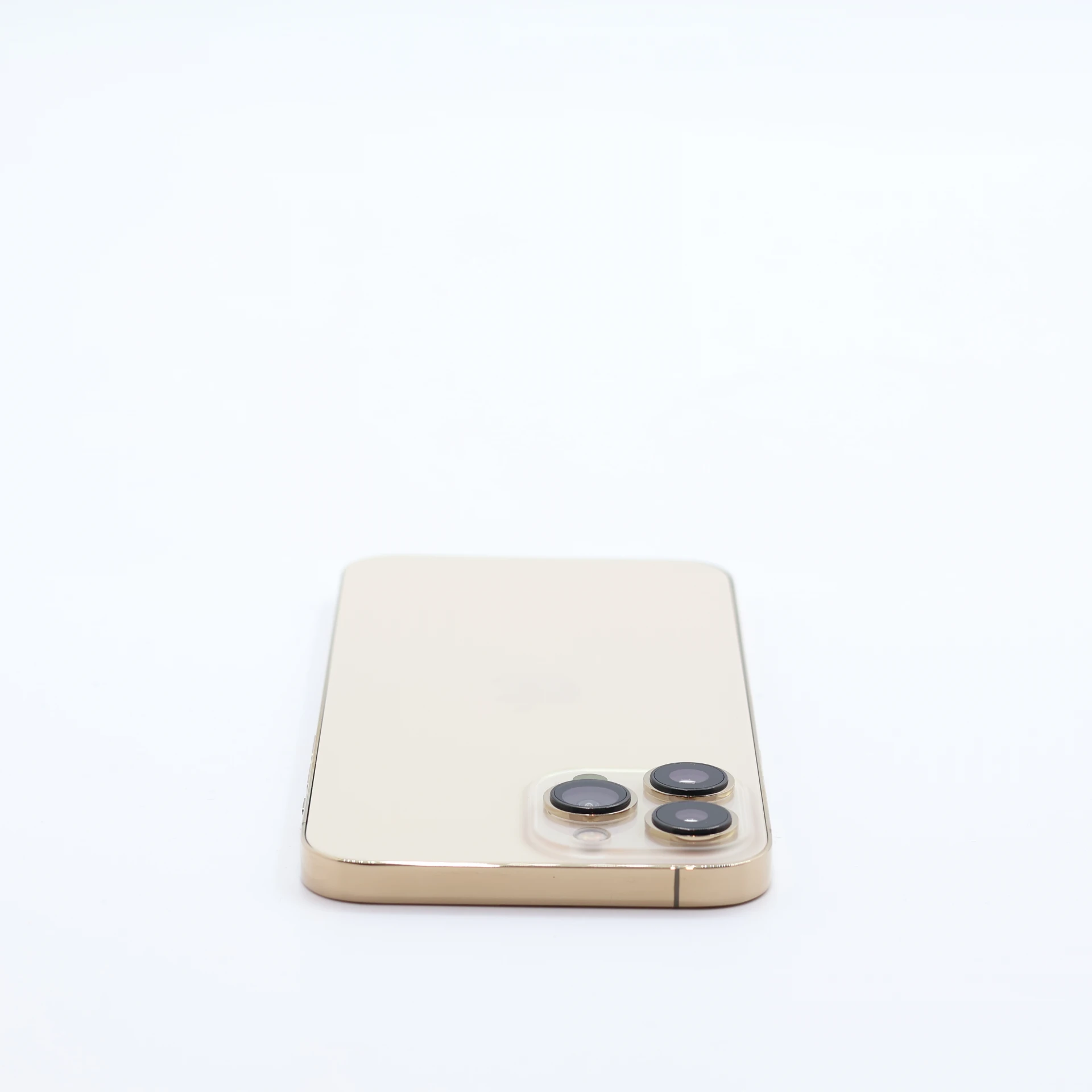 1 év garanciával! Felújított iPhone 13 Pro Max 128 GB Gold