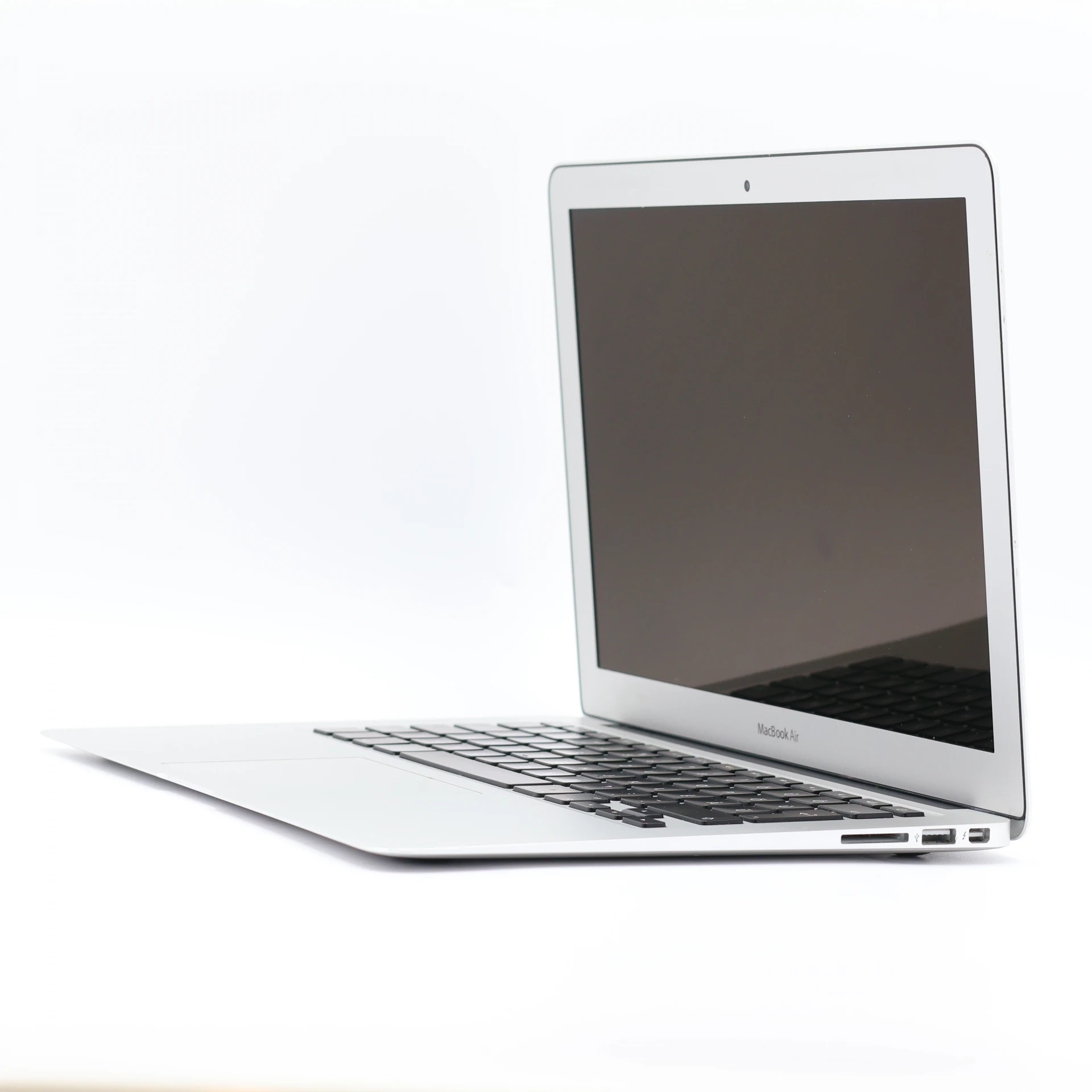 1 év garanciával! Felújított Apple Macbook AIR i5 2015 early 128 GB Silver