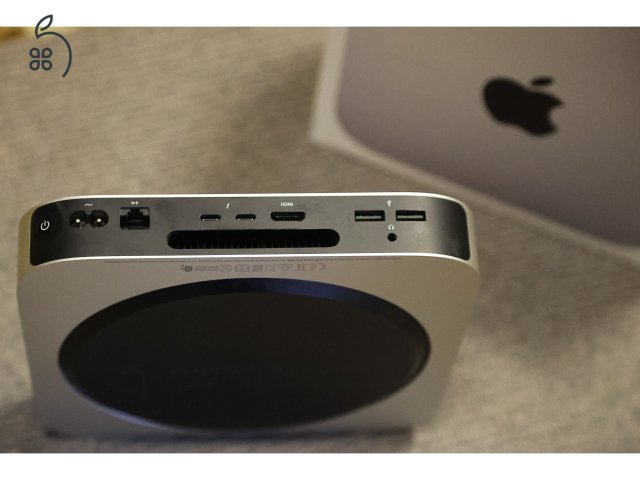 Apple Mac mini M1 8Gb RAM 8 CPU 8 GPU
