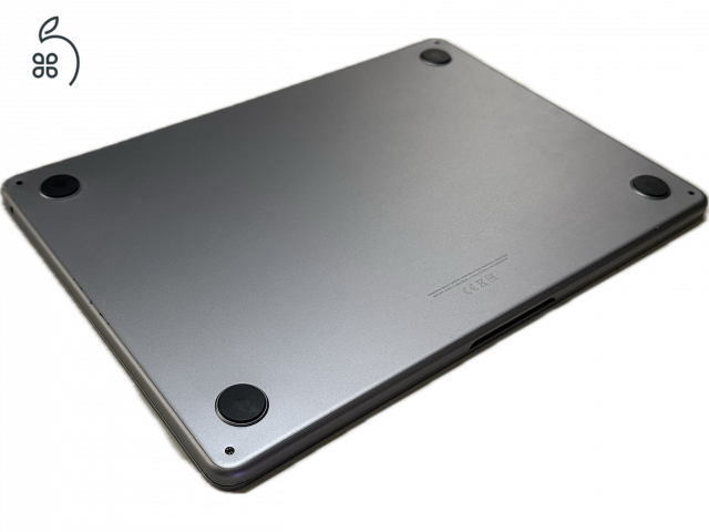 MacBook Air M2 8C 512GB/24GB Z15T000D3MG/A használt