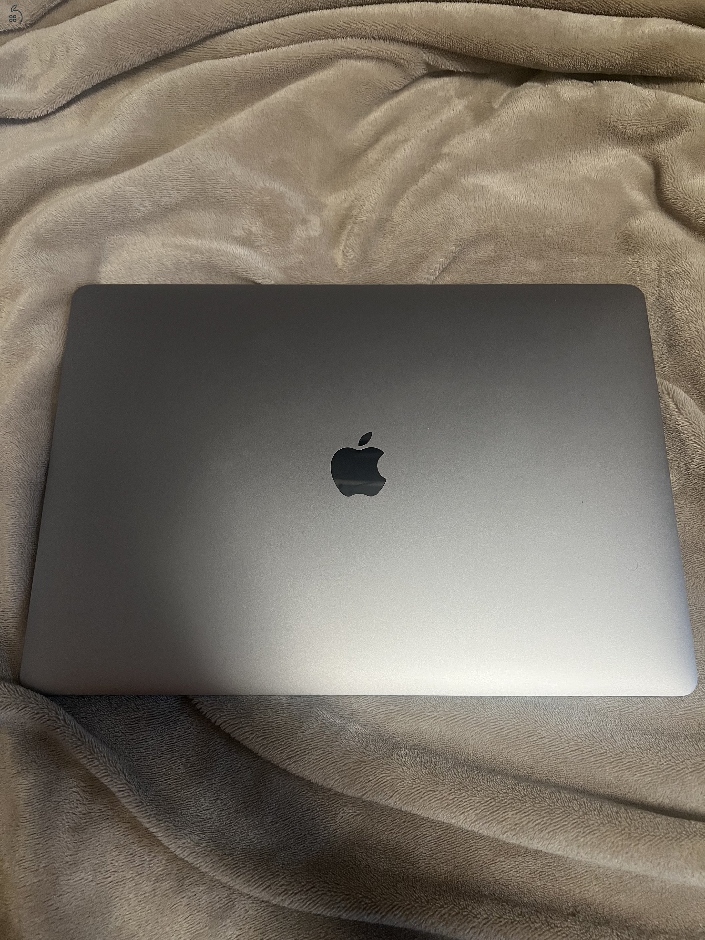 MacBook Pro 2018 512/16Gb Touchbar i7 2,6GhZ