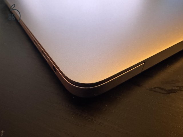 Apple MacBook Pro i5 16GB RAM, 512GB SSD