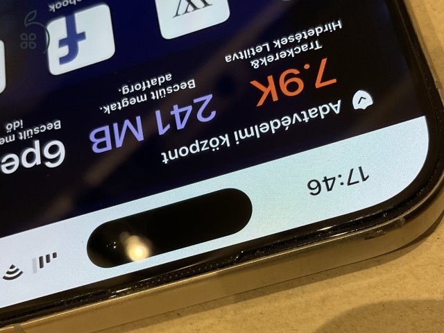 Iphone 15 pro 128 GB, natúr titán, Apple care +, 94 % akkumulátor 