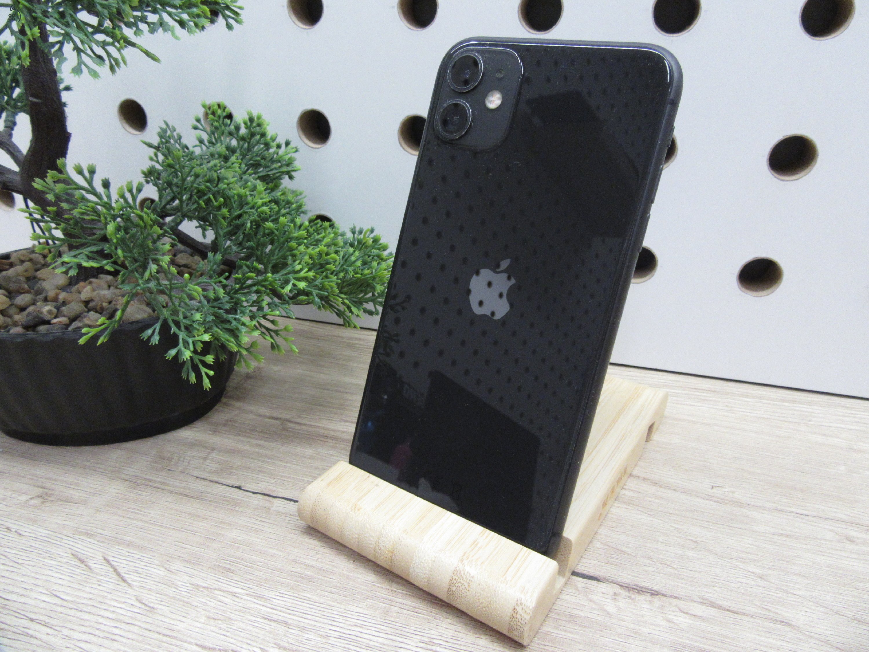 Apple iPhone 11 - Használt, megkímélt