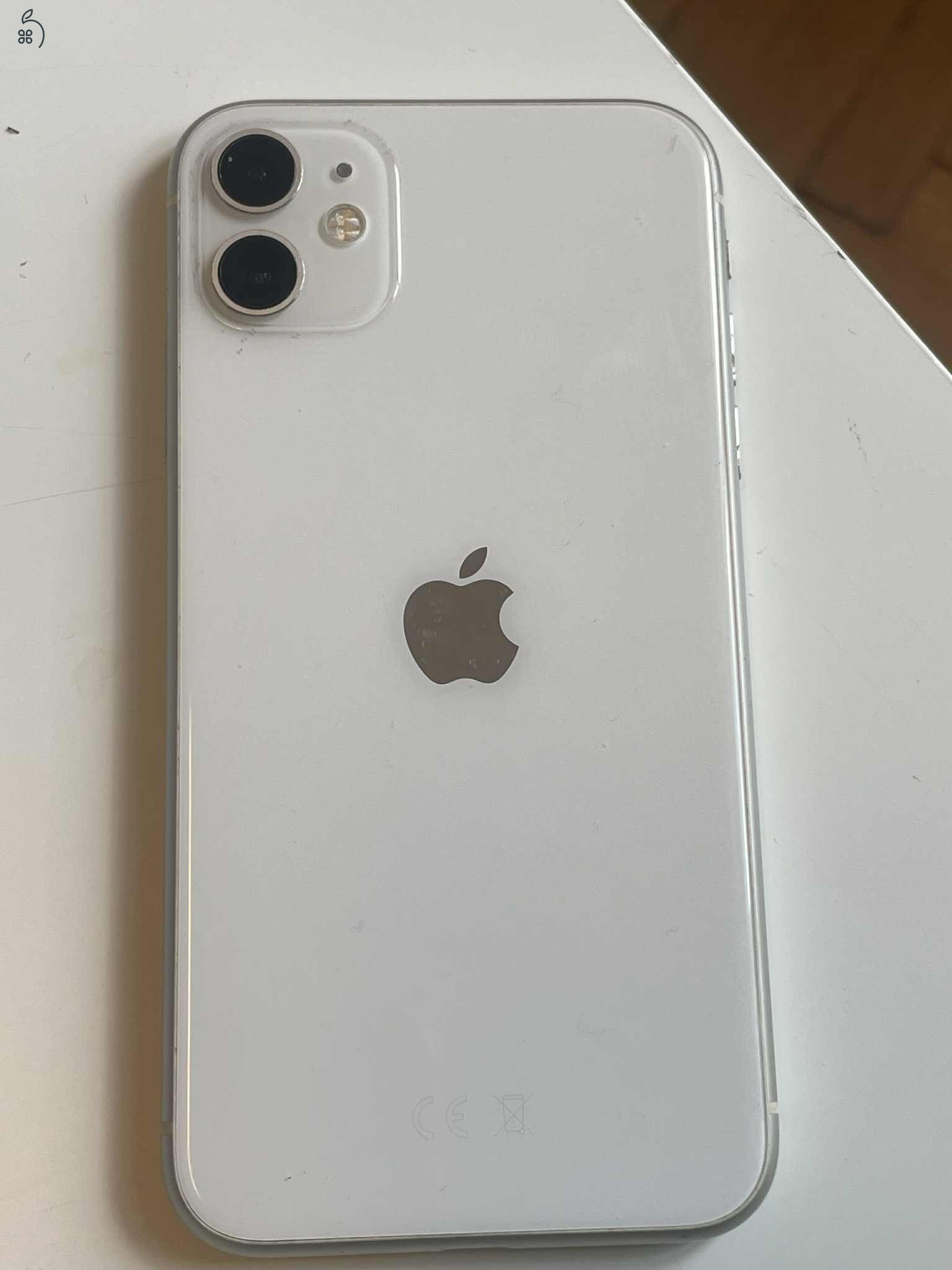 Megkímélt szép állapotú Iphone 11 eladó 