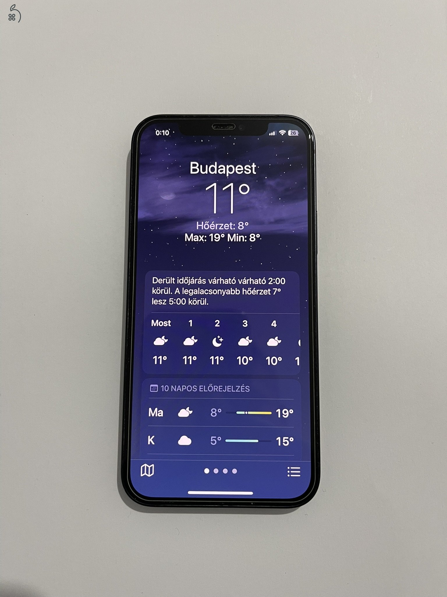 Eladó iPhone 12 fekete színben 128 GB tárhellyel 