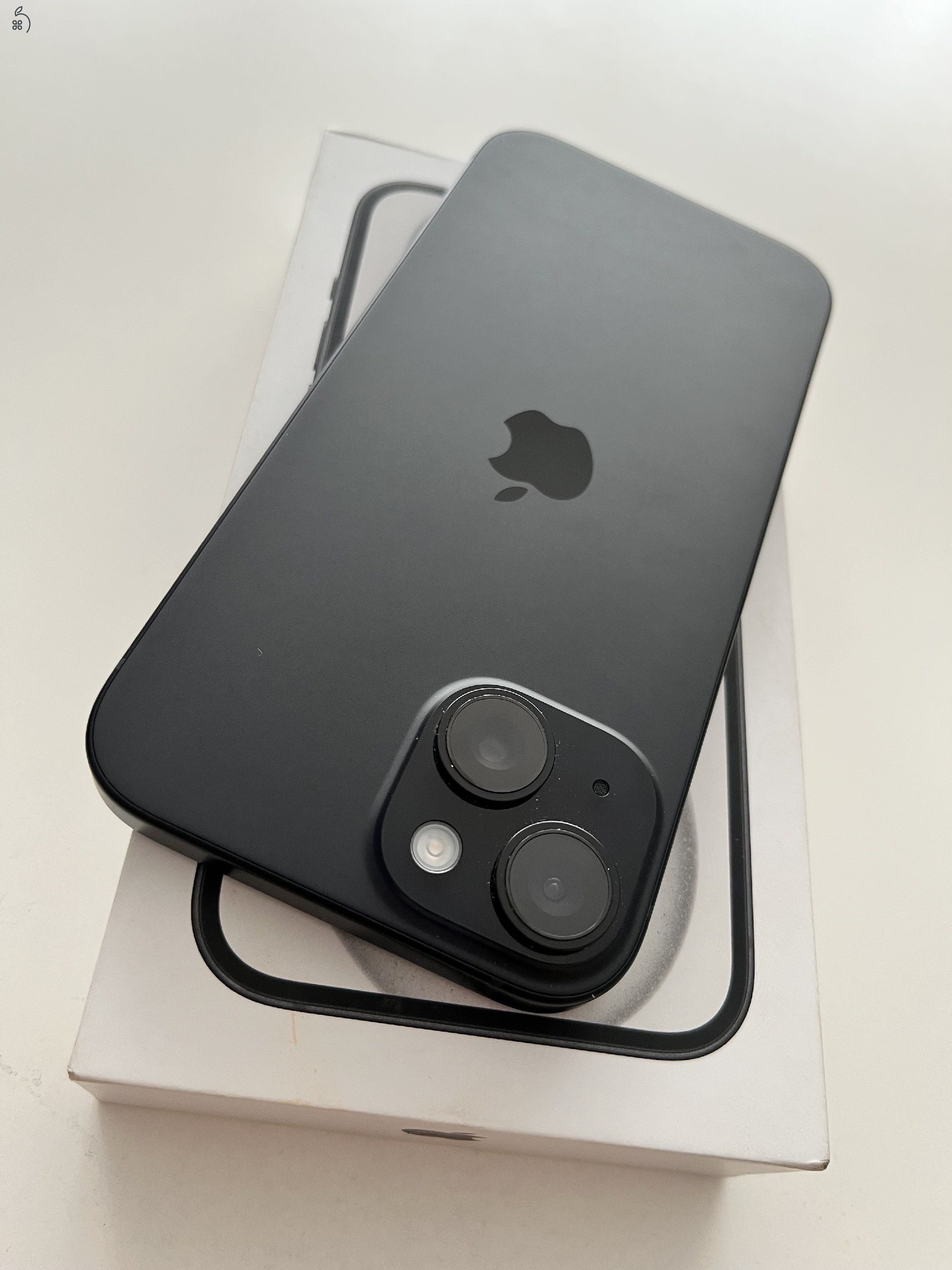 iPhone 15 128GB Apple garancia. Akku 100%!