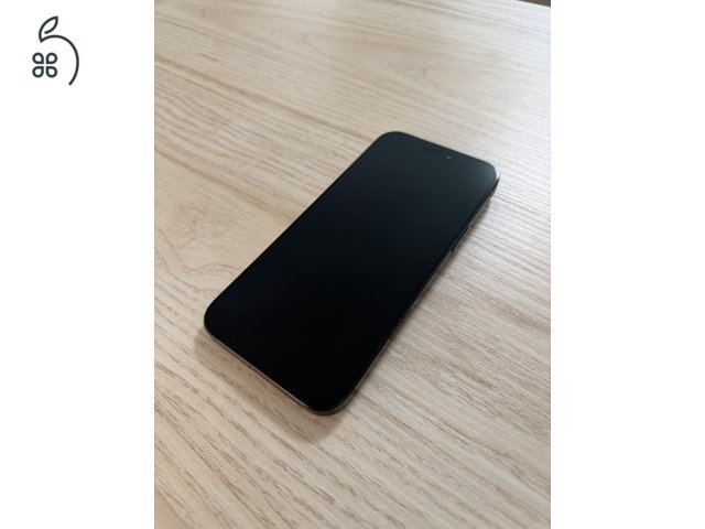 iPhone 16 Pro Max 256GB Fekete Titán 96% Akksi