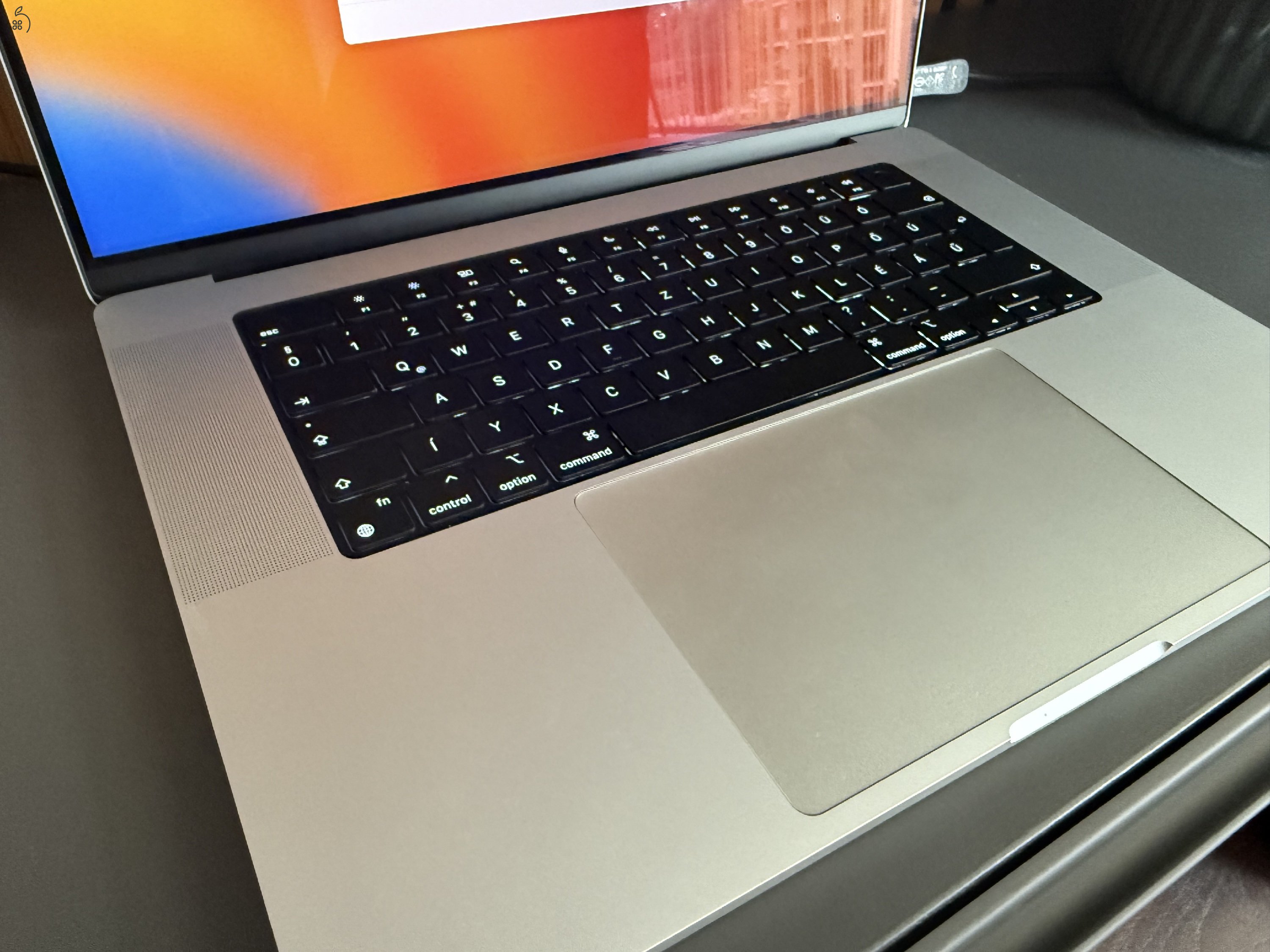 Újszerű MacBook Pro 16” Retina | 12 +19 magos M2 Pro | 16GB RAM | 512GB SSD | Újszerű állapot ????