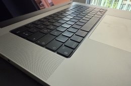Újszerű MacBook Pro 16” Retina | 12 +19 magos M2 Pro | 16GB RAM | 512GB SSD | Újszerű állapot ????