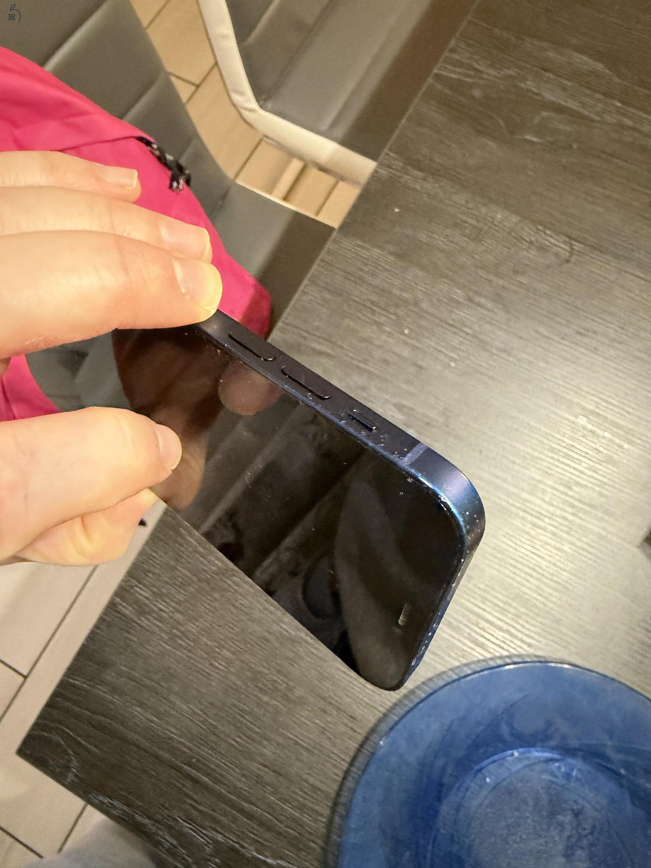 iPhone 12 128Gb kártyafüggetlen, kék