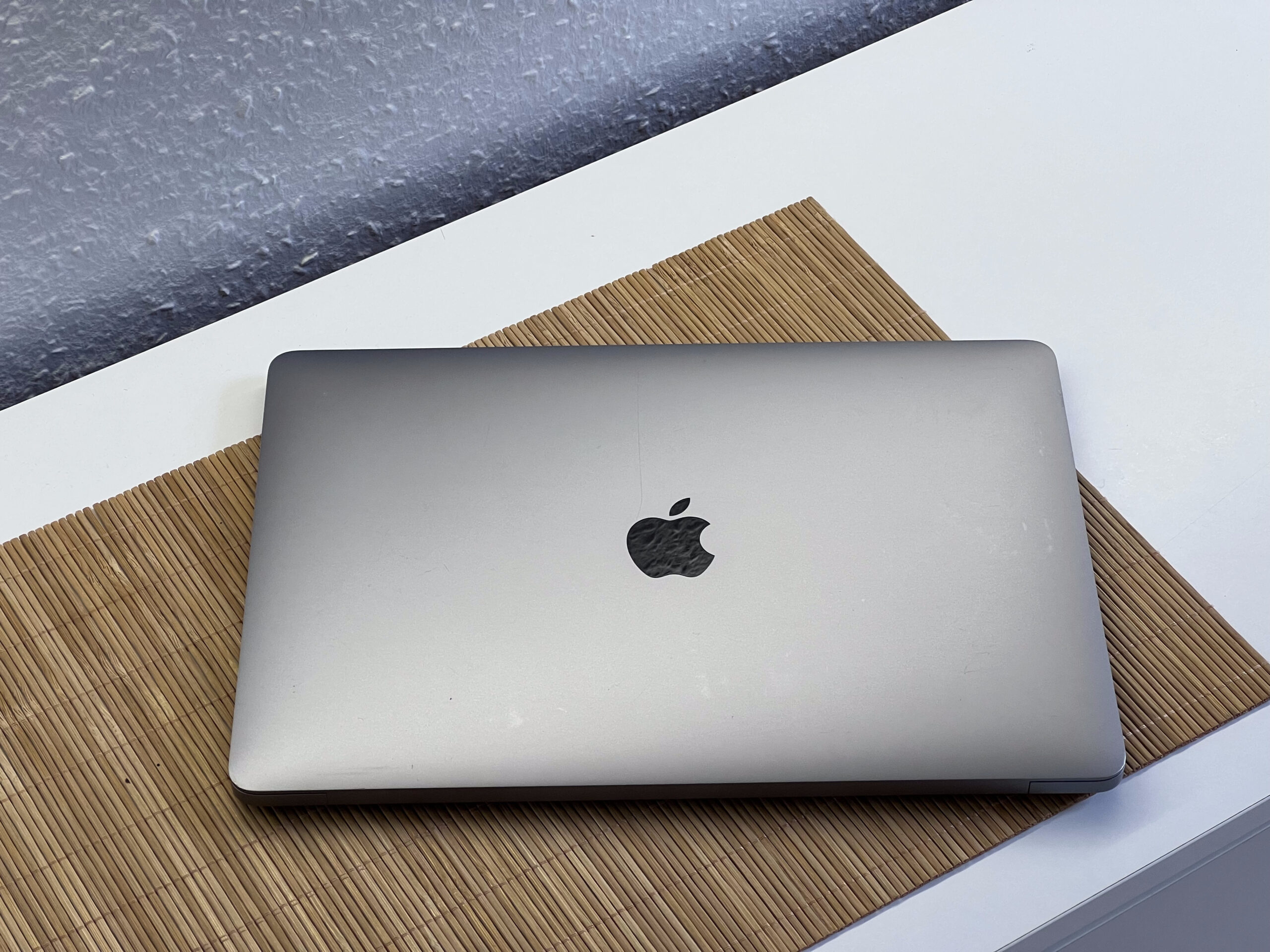 Hibátlan MacBook Air 2019 i5 13”128GB 2 ÉV Garanciával Számlával