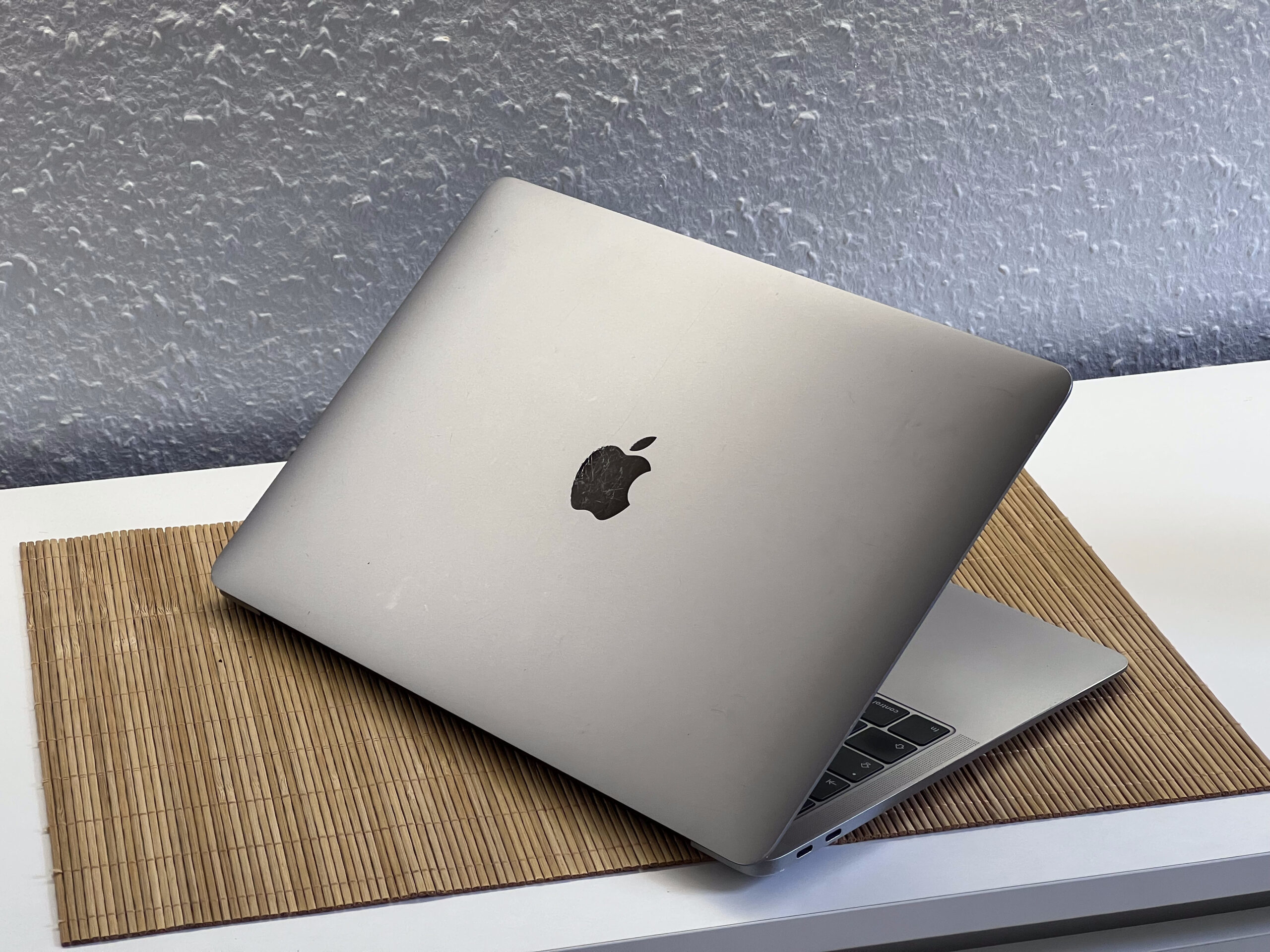 Hibátlan MacBook Air 2019 i5 13”128GB 2 ÉV Garanciával Számlával