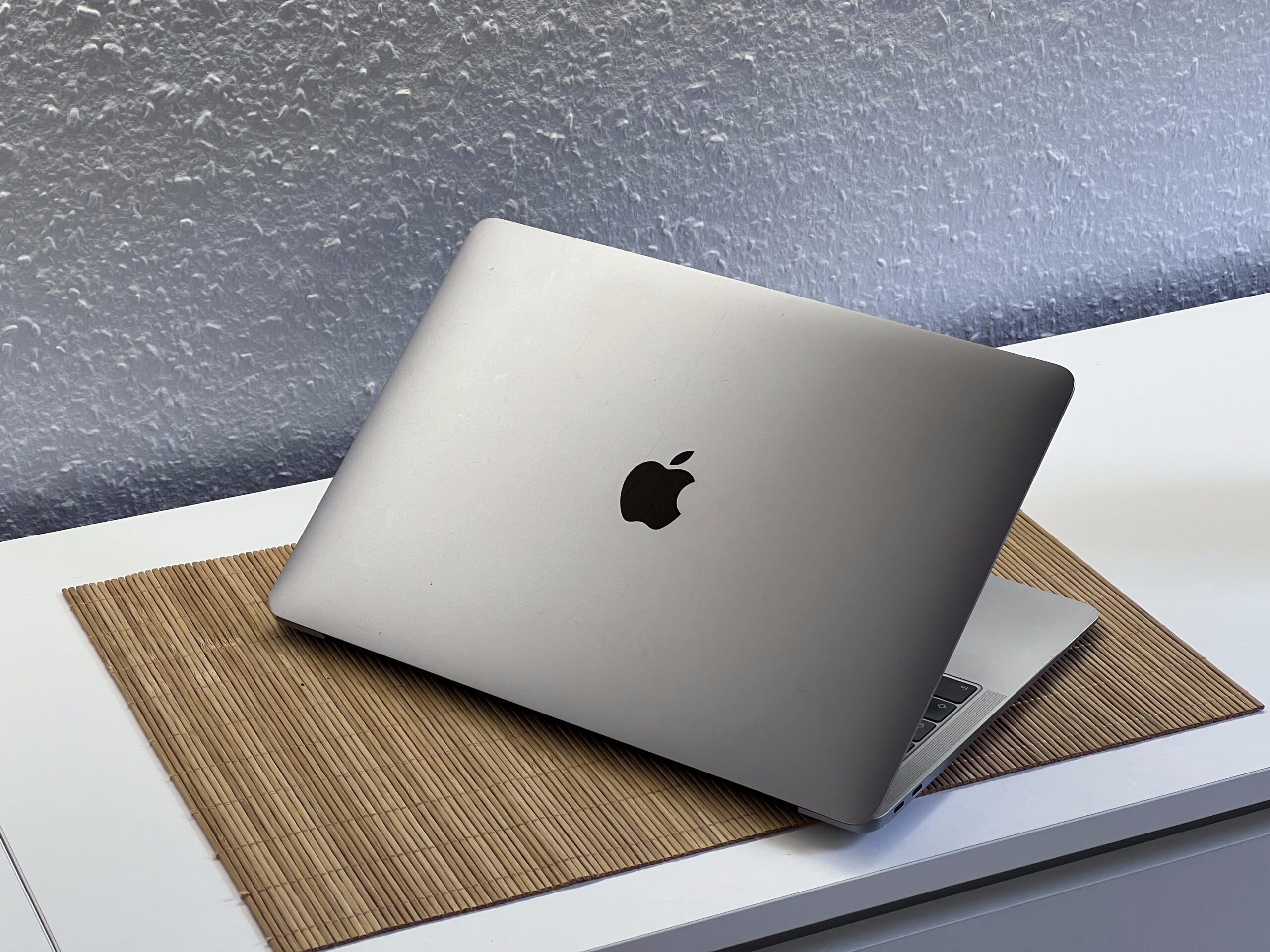 Hibátlan MacBook Air 2019 i5 13”128GB 2 ÉV Garanciával Számlával