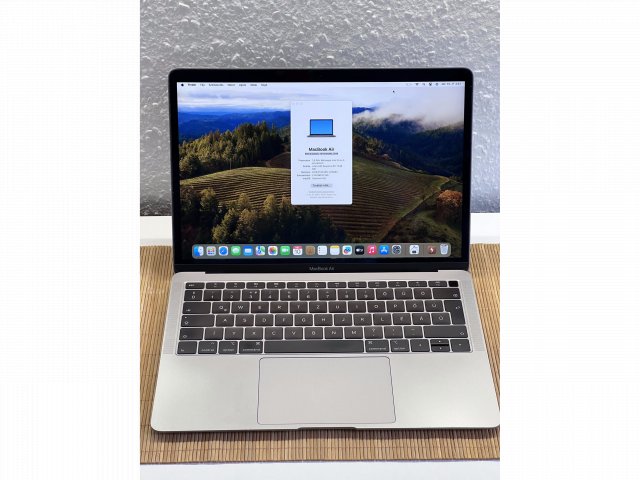 Hibátlan MacBook Air 2019 i5 13”128GB 2 ÉV Garanciával Számlával