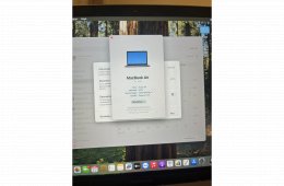 Apple Macbook