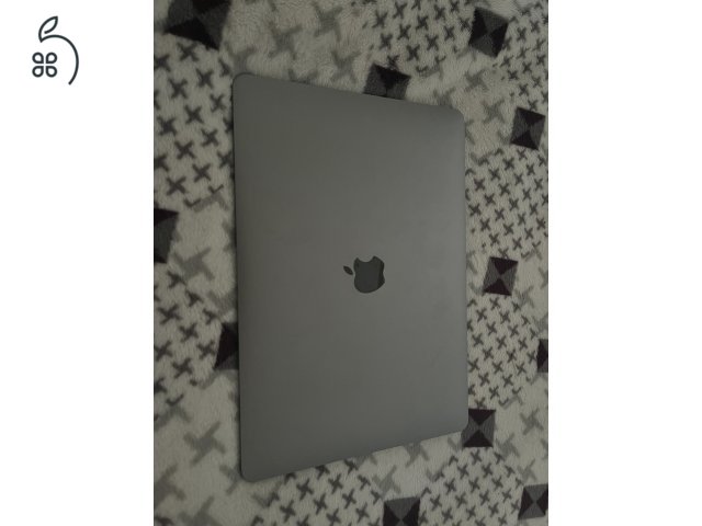 Apple Macbook