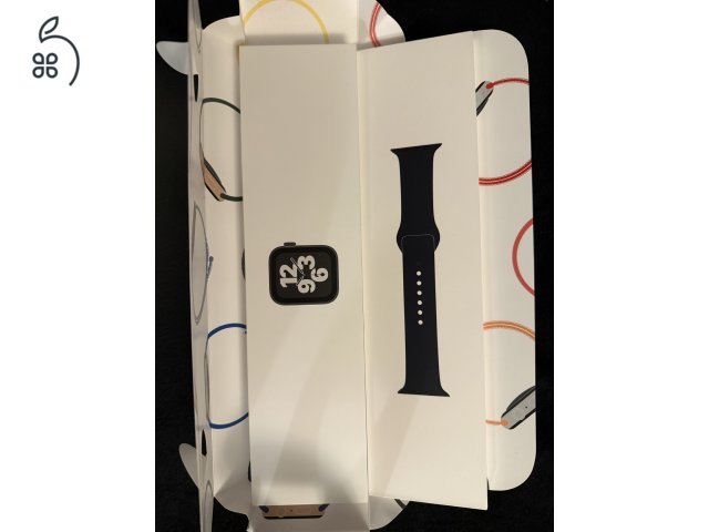 Fekete 40mm iWatch eladó