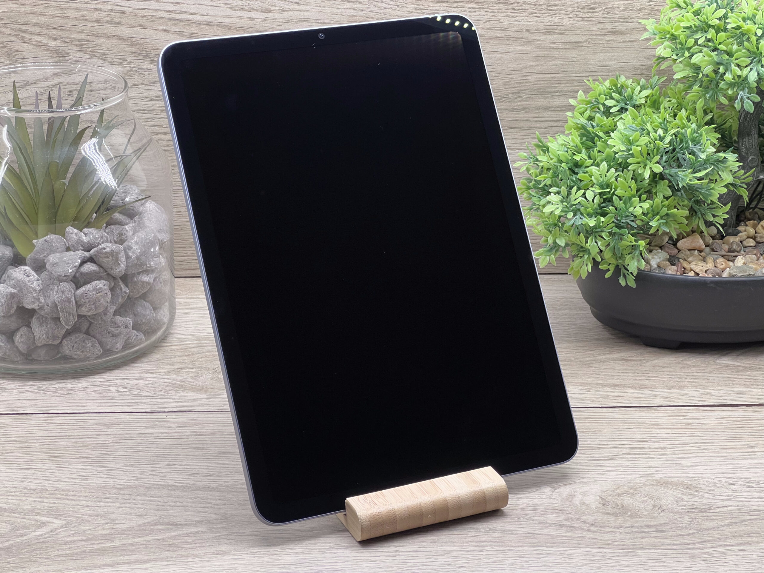 Hibátlan iPad Air 5th Space Gray 64GB 2 ÉV Garanciával Számlával