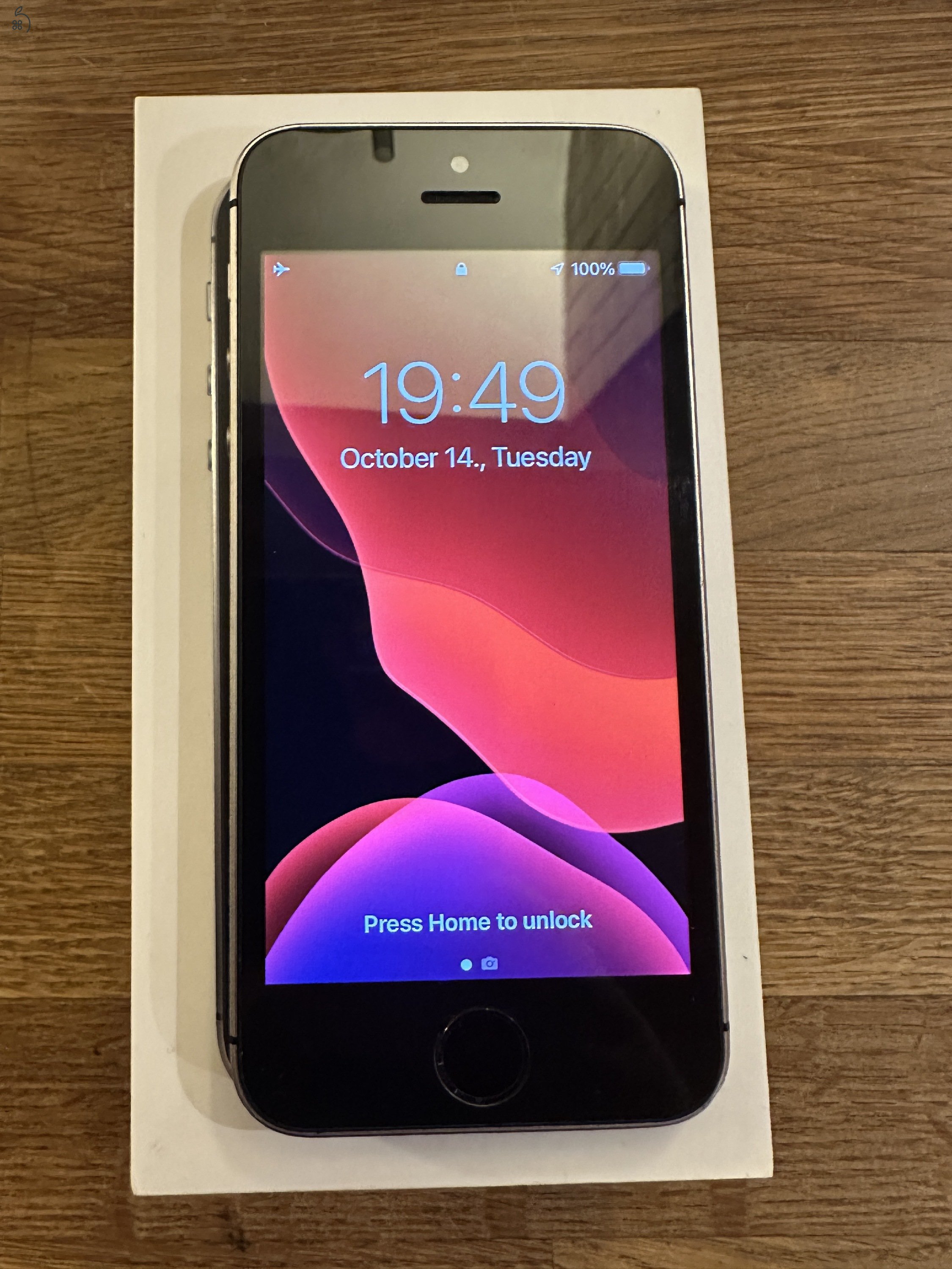 iPhone SE(1) 64GB Space Grey