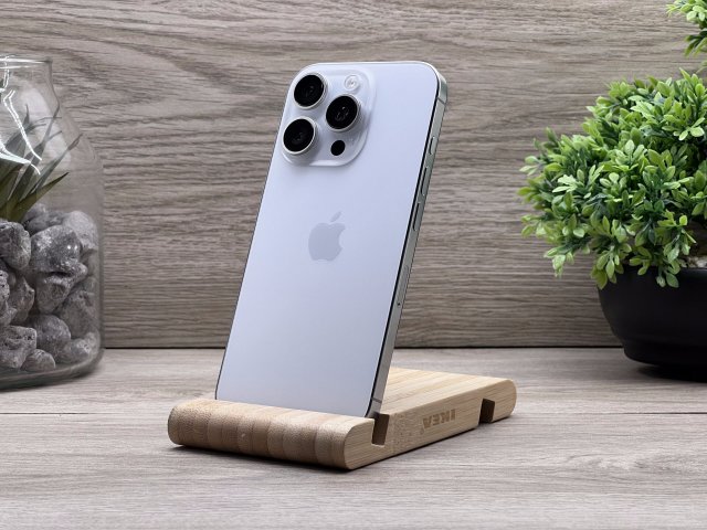 Hibátlan iPhone 16 Pro White Titanium 128GB 2 ÉV Garanciával Számlával 94% Akksi