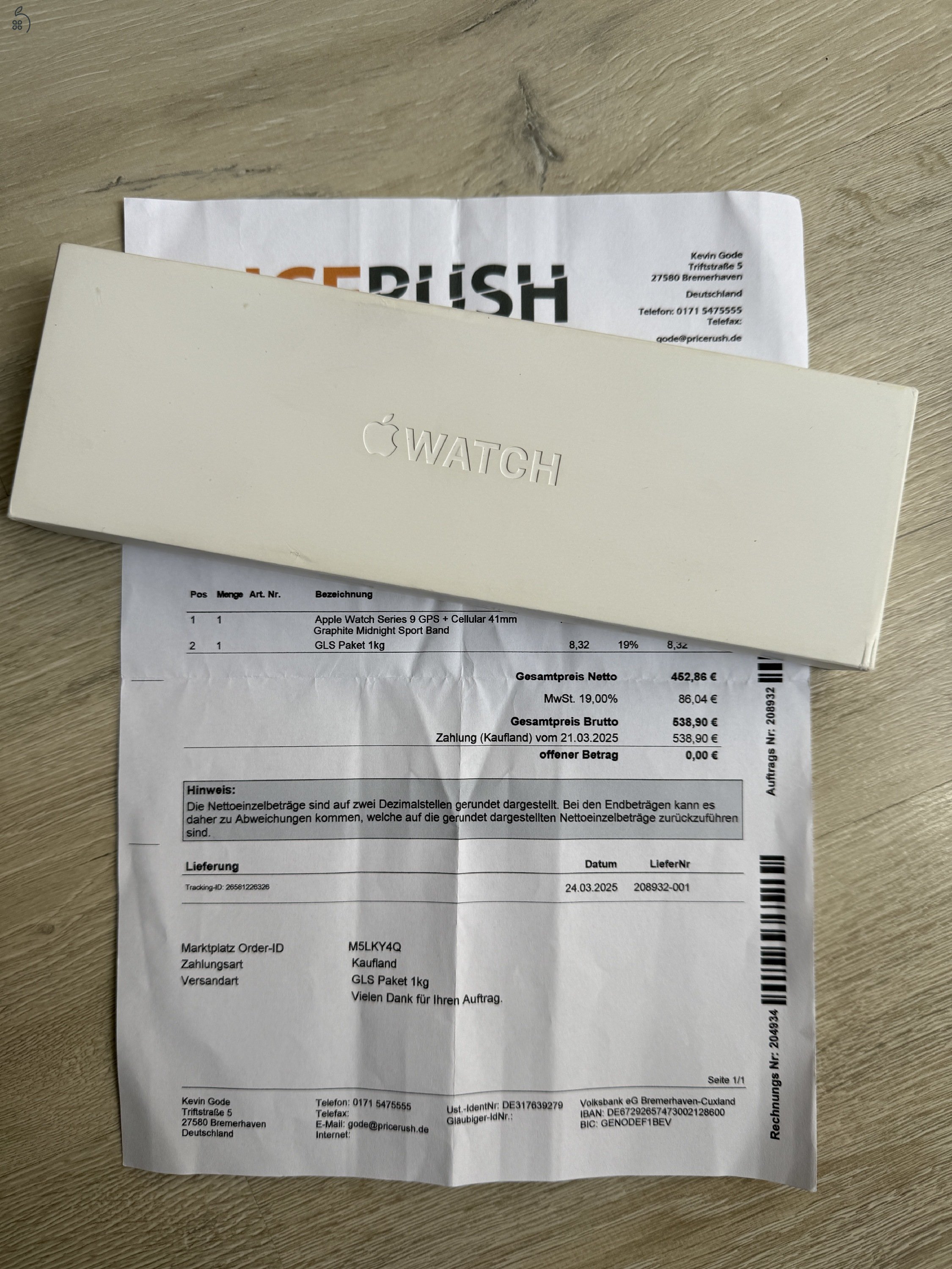 Apple Watch 9 41 mm GPS+Cellular, acél tokos változat , új, aktiválatlan készülék