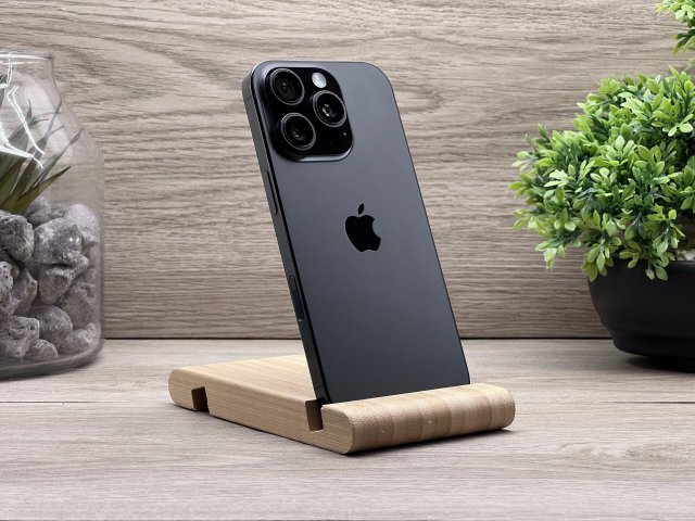 Hibátlan iPhone 16 Pro Black Titanium 256GB 2 ÉV Garanciával Számlával 100% Akksi