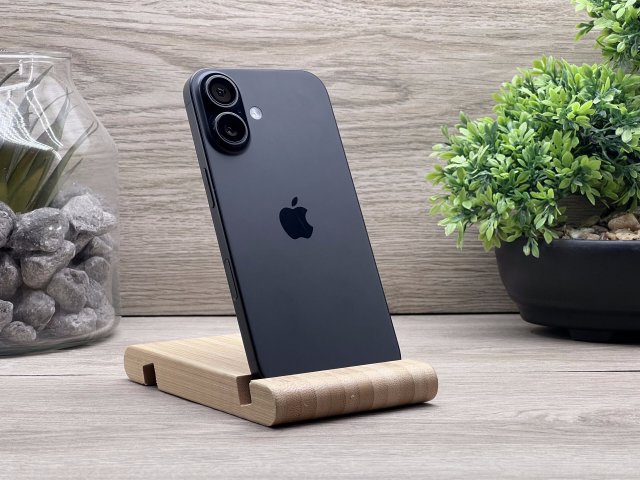 Hibátlan iPhone 16 Black 256GB 2 ÉV Garanciával Számlával 100% Akksi