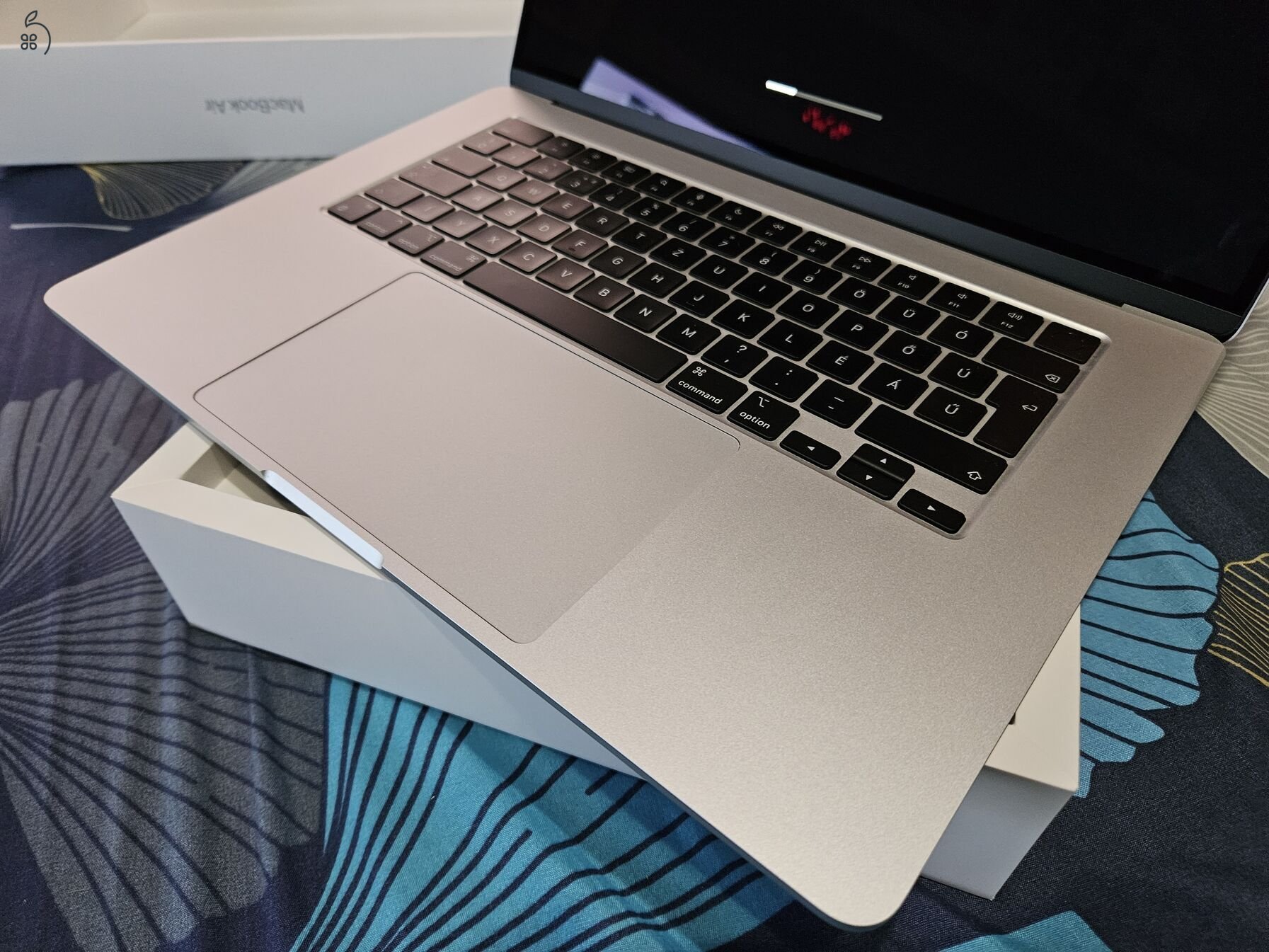 apple macbook air m3 15 hüvelyk