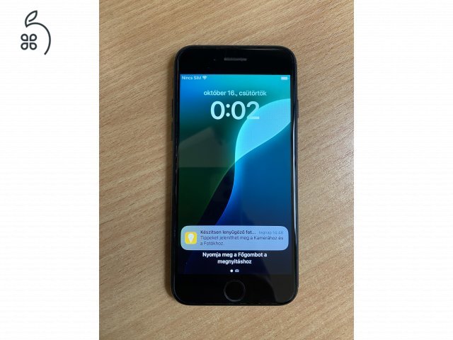 iPhone SE 2020 64GB JetBlack Független Új Akku 