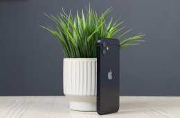 Apple iPhone 12 64GB Midnight B US-7284