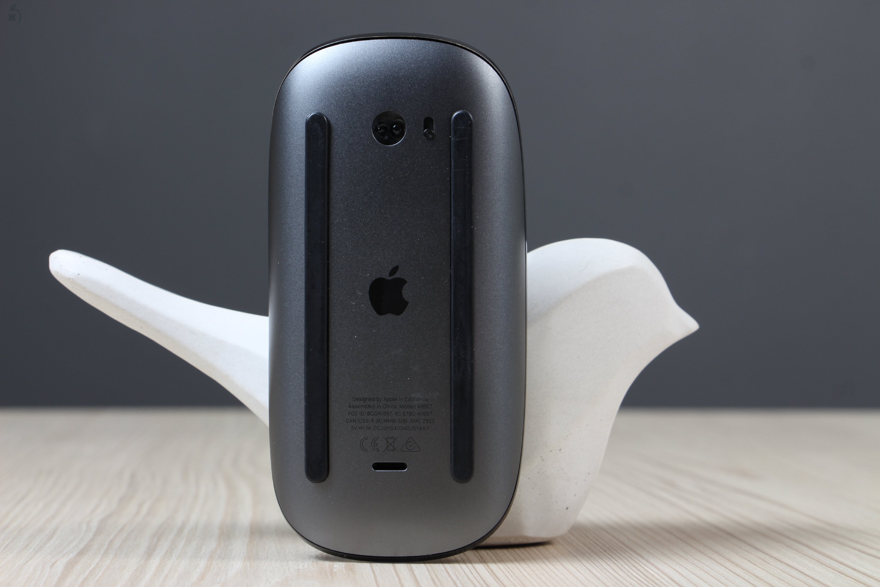 Apple Magic Mouse 2 asztrofekete A US-7282