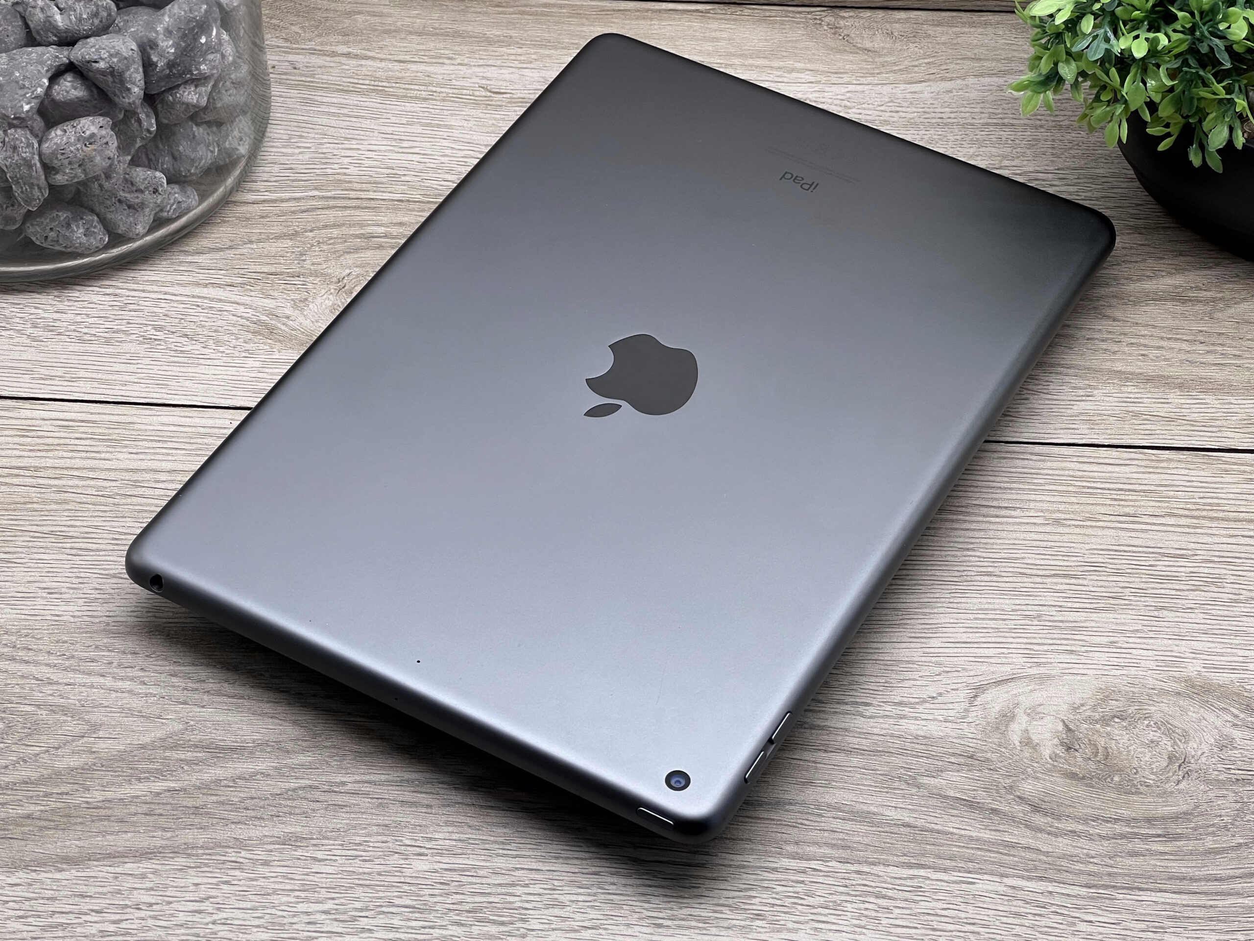 iPad 8th Space Gray 128GB 2 ÉV Garanciával Számlával 95% Akku