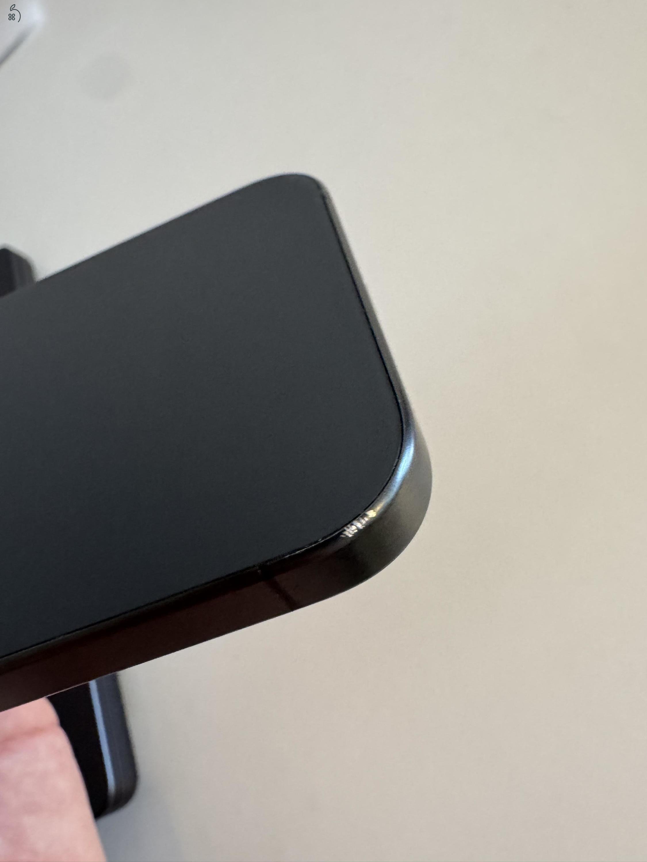 iPhone 15 Pro 256GB asztroszürke újszerű állapot