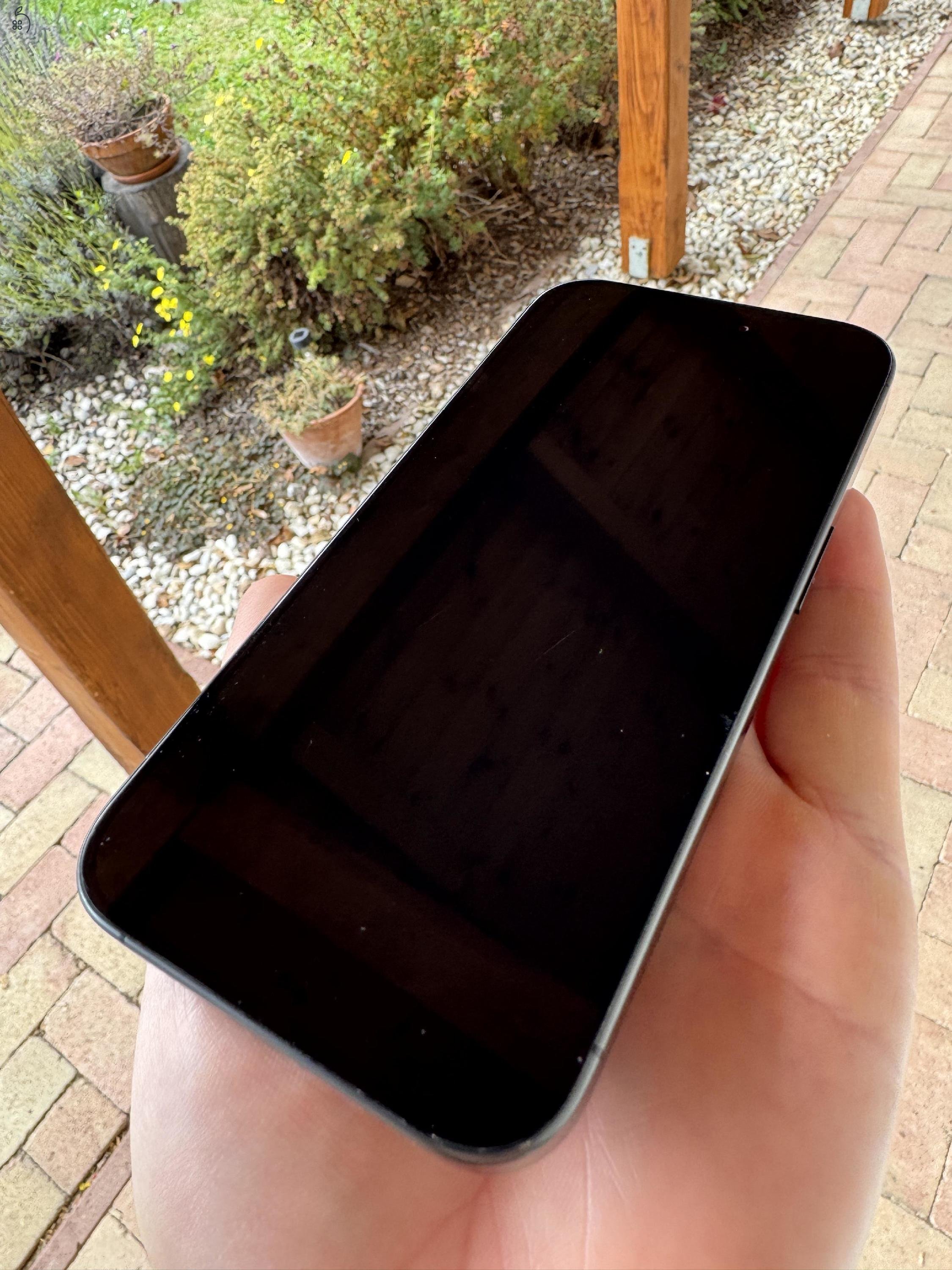 iPhone 15 Pro 256GB asztroszürke újszerű állapot