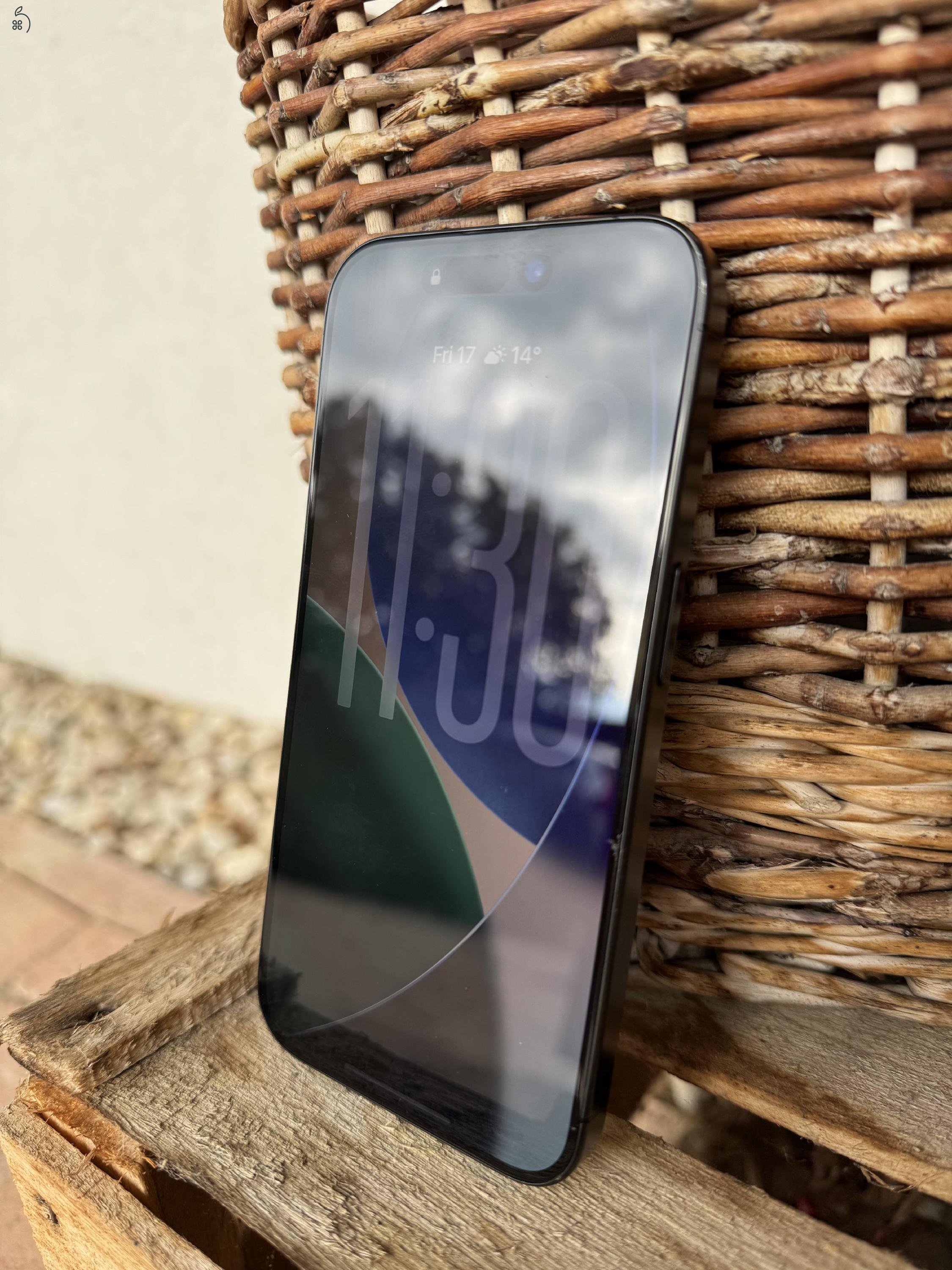 iPhone 15 Pro 256GB asztroszürke újszerű állapot