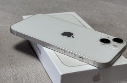 iPhone 13 128GB - AKKU 86% - kártyafüggetlen, karcmentes állapotban