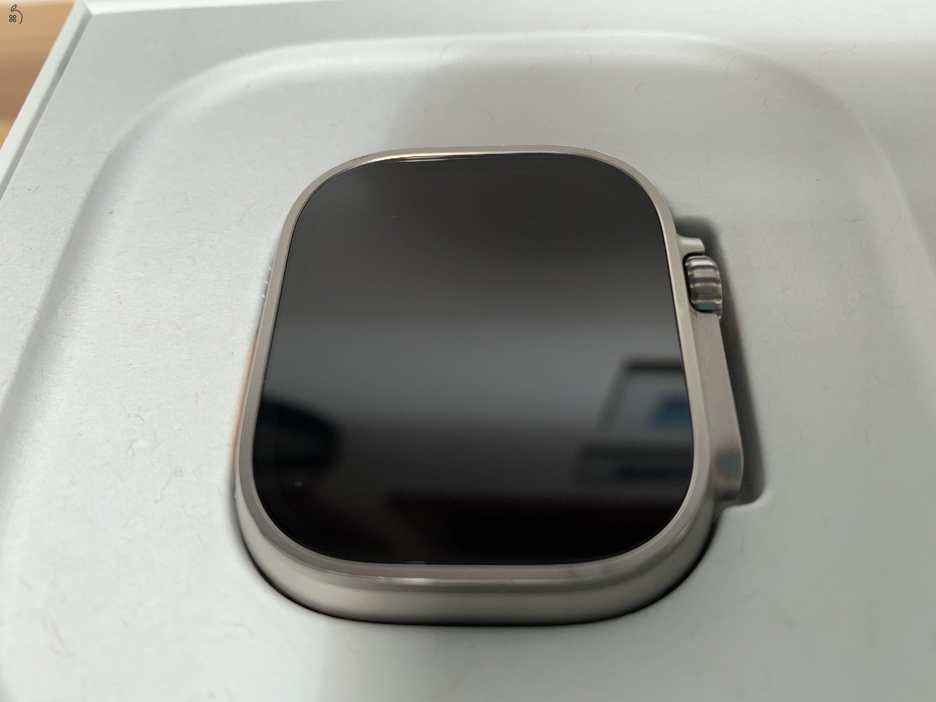 Apple Warch Ultra 2 Cellular 49mm újszerű + Navy Blue szíj