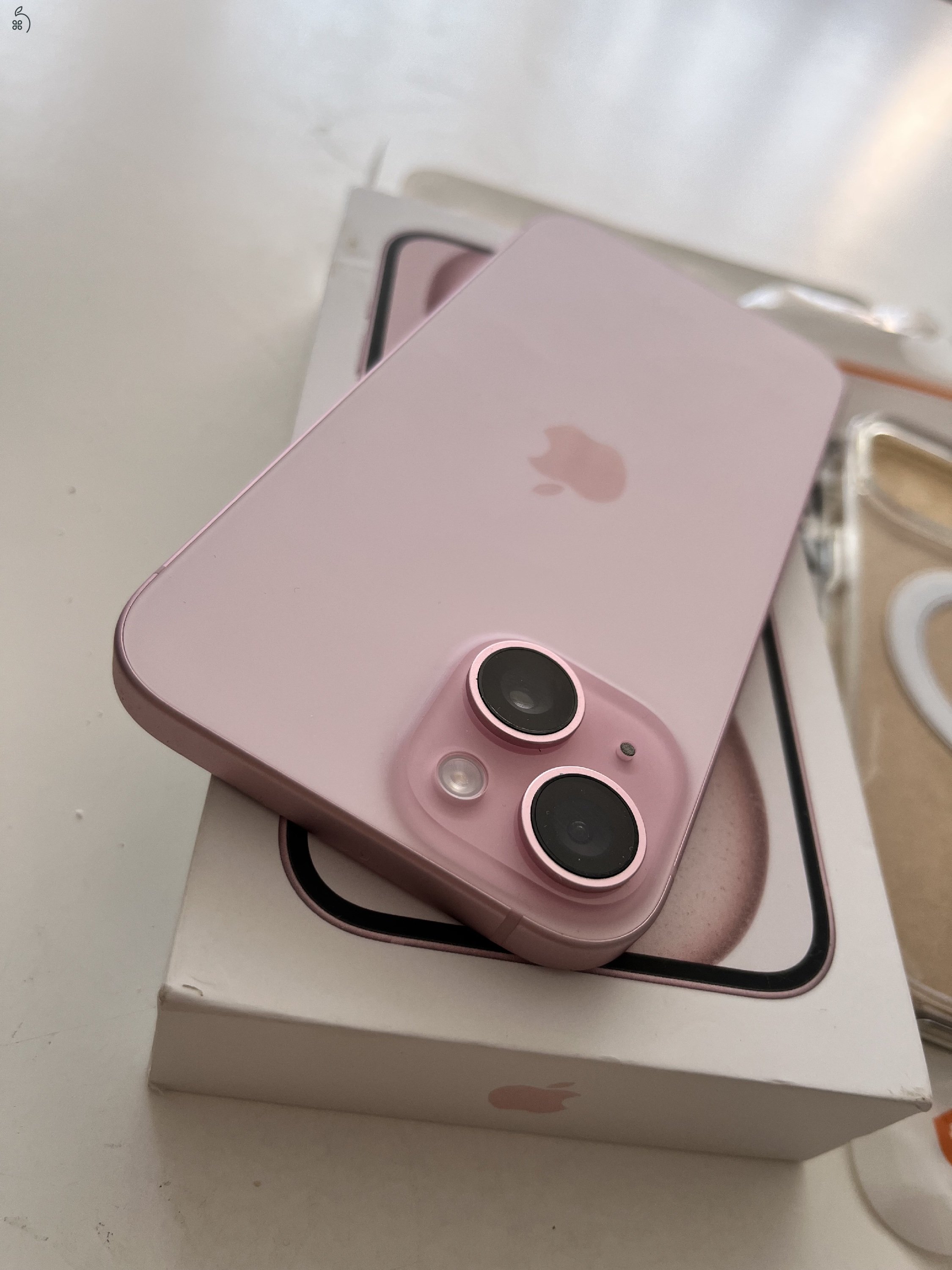 iPhone 15 128GB Apple garancia! Akku 100%!