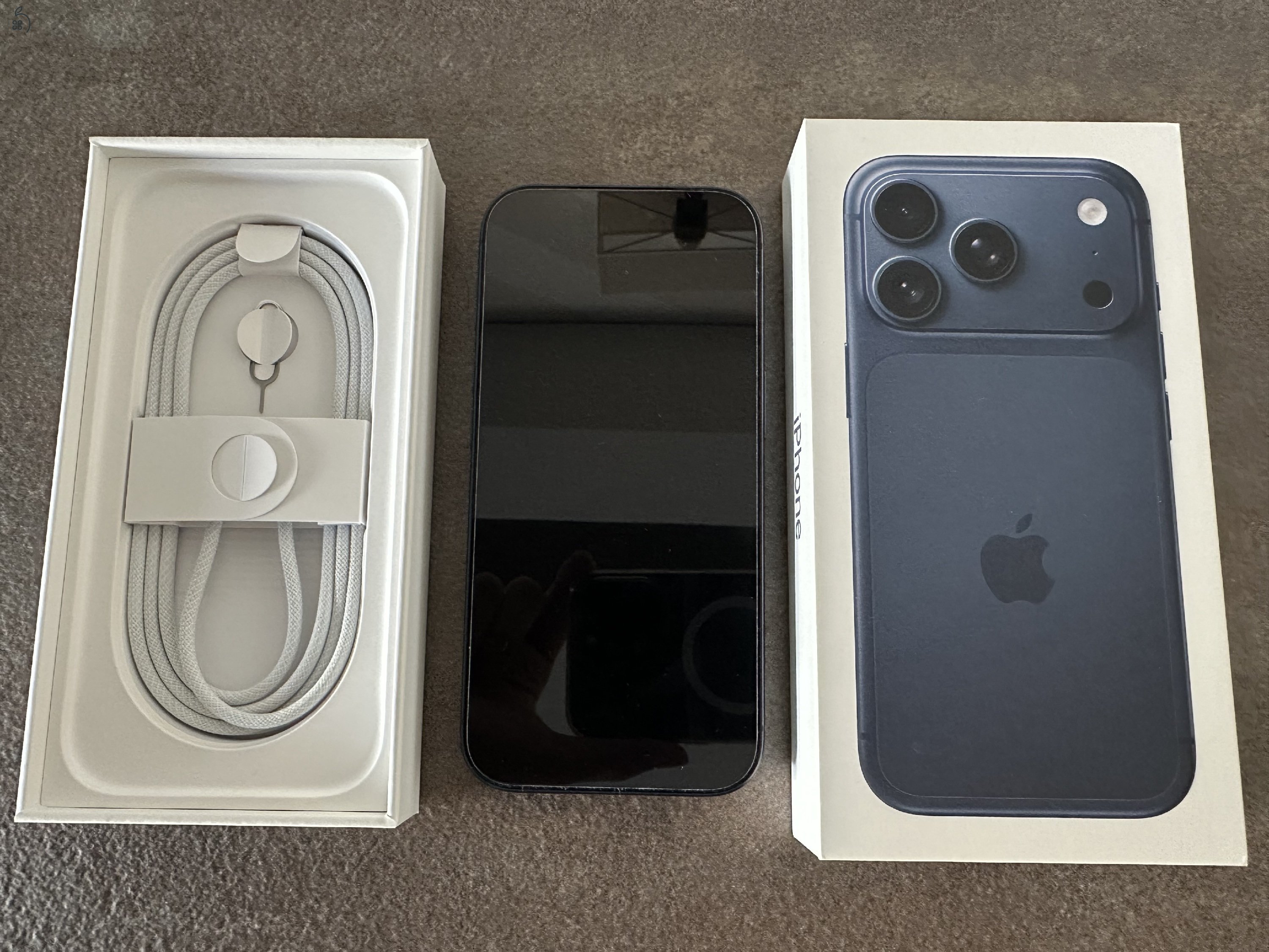 iPhone 17 Pro 512GB Deep Blue – csak néhány napja felbontott, gyakorlatilag új, döntésváltozás miatt eladó