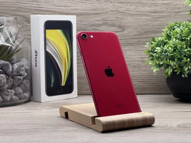 iPhone SE 202 64GB 2 ÉV Garanciával Számlával 100% Akku