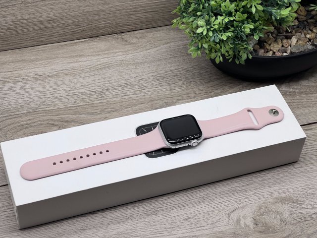 Apple Watch S5 Silver 40mm 2 ÉV Garanciával Számlával
