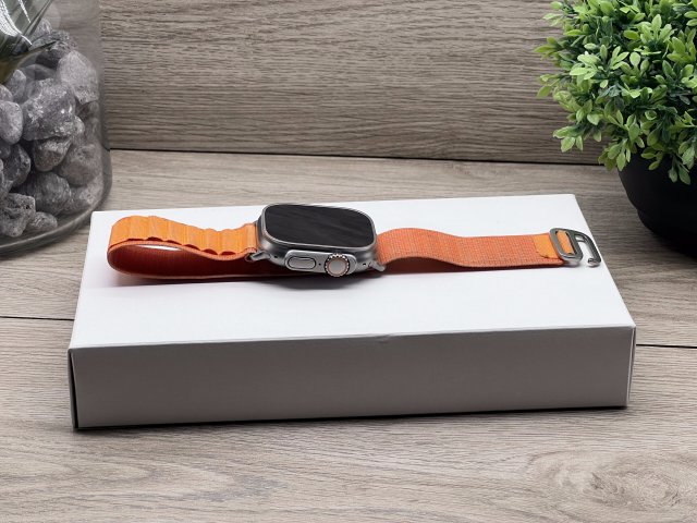 Hibátlan Apple Watch Ultra Natural titanium 49mm 2 ÉV Garanciával Számlával