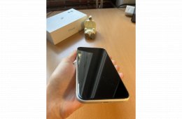 Fehér iPhone 11 64GB első tulajdonostól