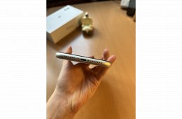 Fehér iPhone 11 64GB első tulajdonostól