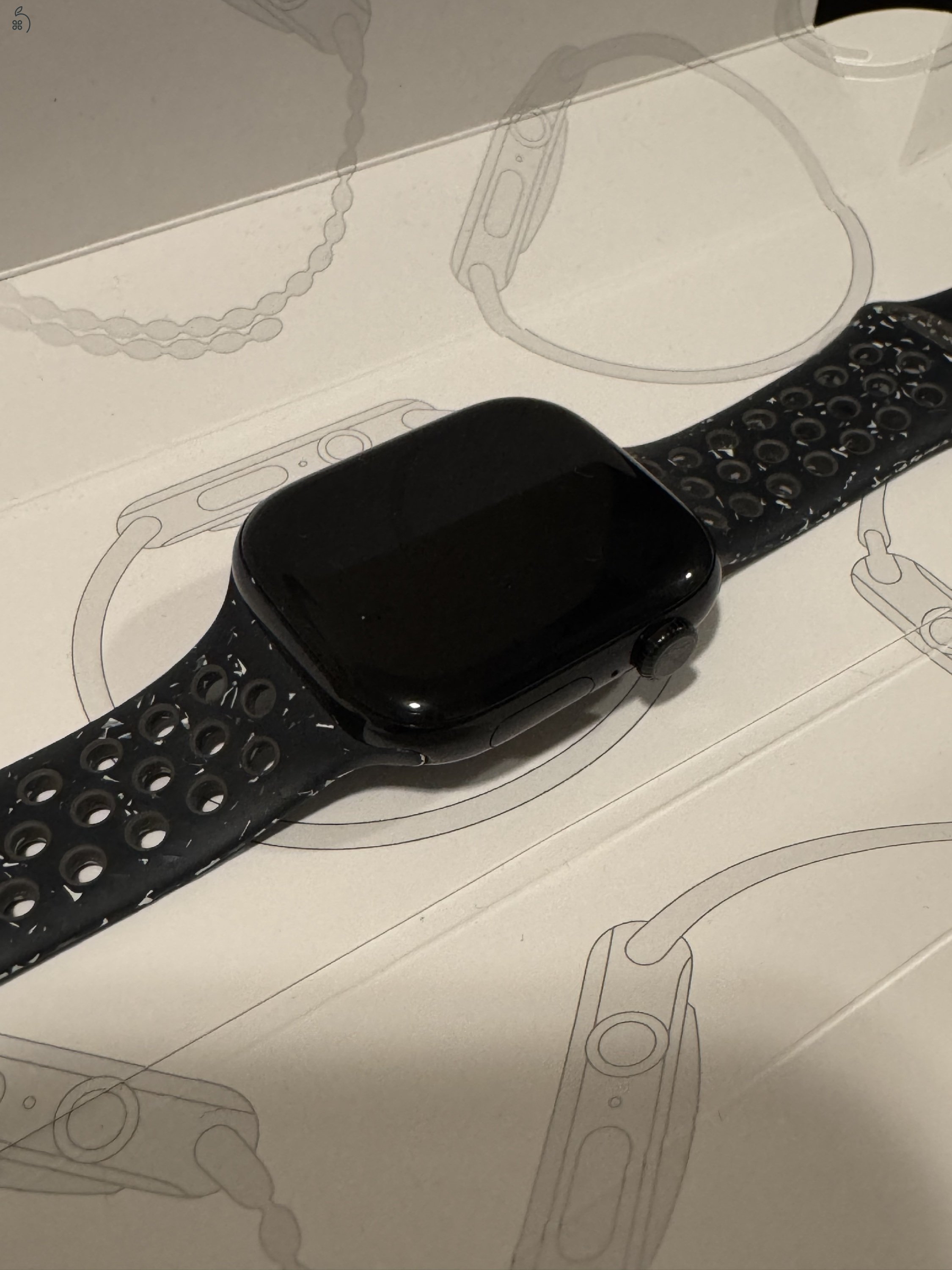Apple Watch Series 10 46 mm Jet black + Nike szíj
