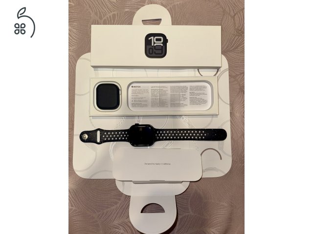 Apple Watch Series 10 46 mm Jet black + Nike szíj