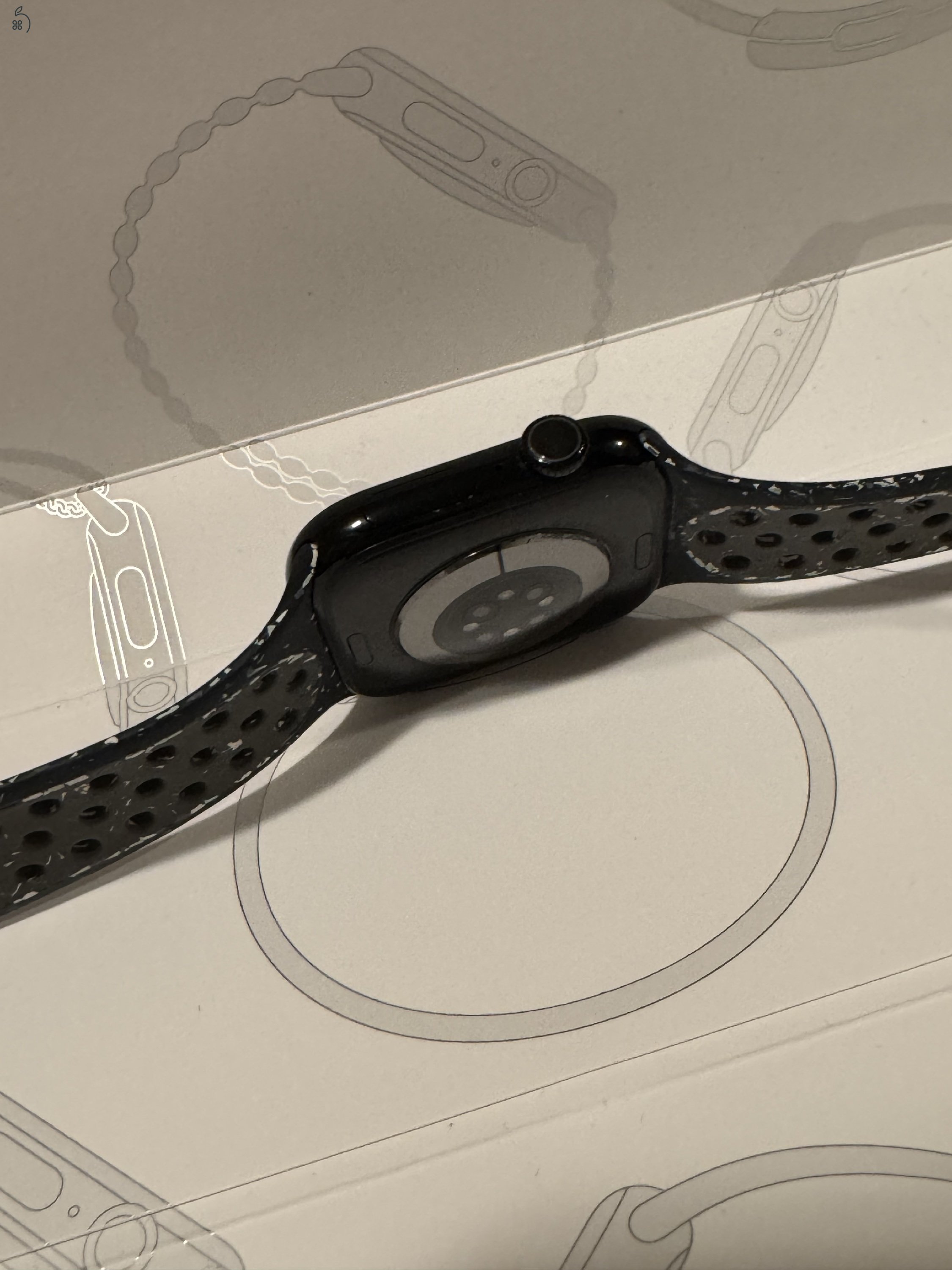 Apple Watch Series 10 46 mm Jet black + Nike szíj