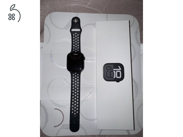 Apple Watch Series 10 46 mm Jet black + Nike szíj