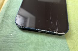 iPhone 12  --   kék  --  64 GB Sérült, szépséghibás.